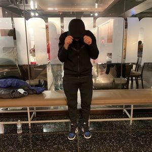 Meet your Posher, Devon